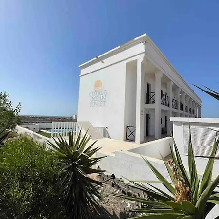 La Concha Sunset Apartment *